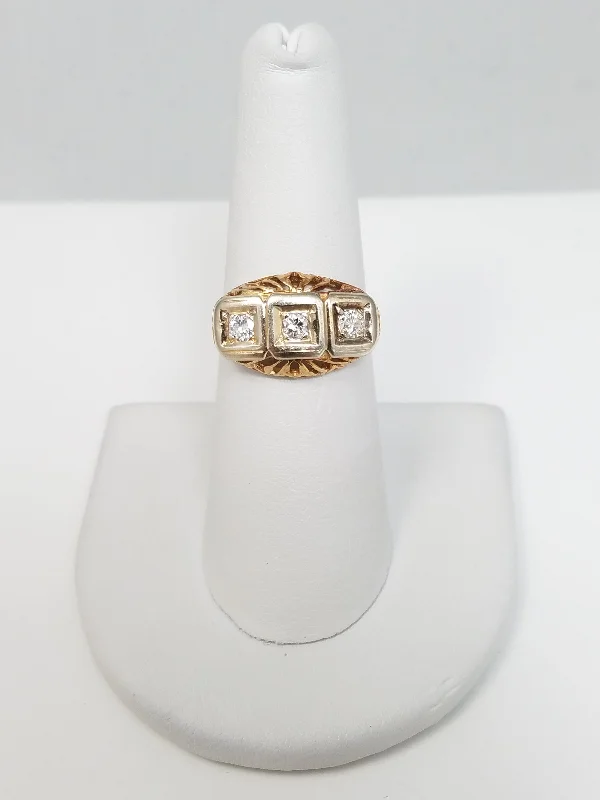 ladies-luxury-sapphire-rings-Ornate Vintage 14k Yellow Gold Natural Diamond Three Stone Ring