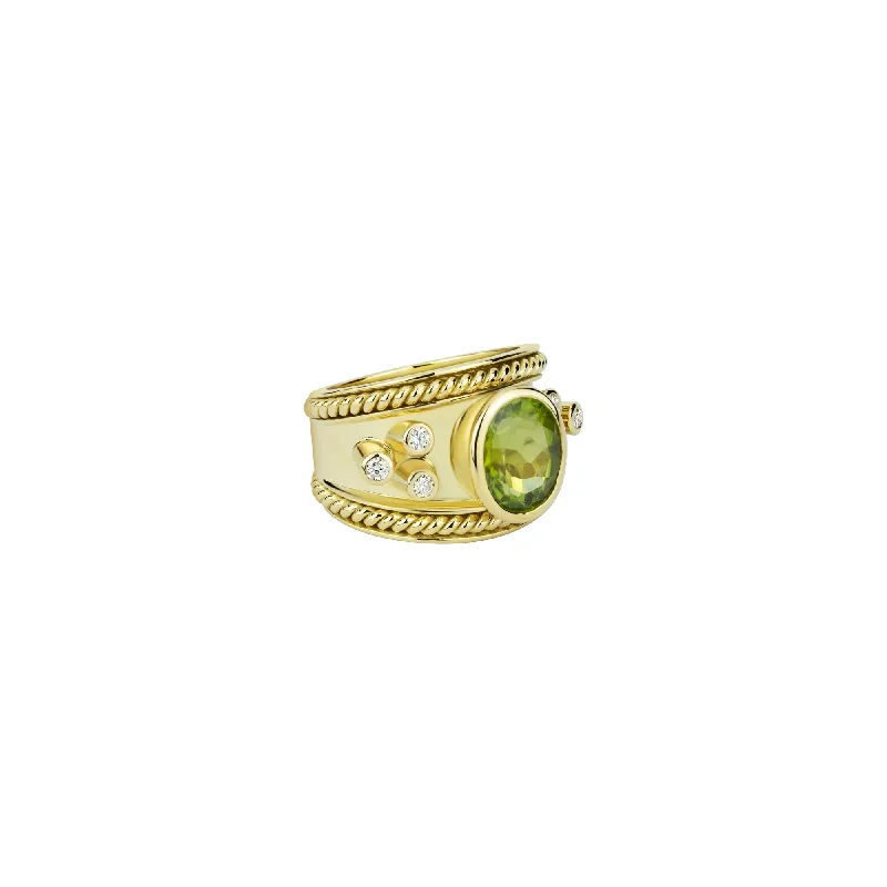 ladies-asscher-cut-silver-rings-Ring - Peridot And Diamond