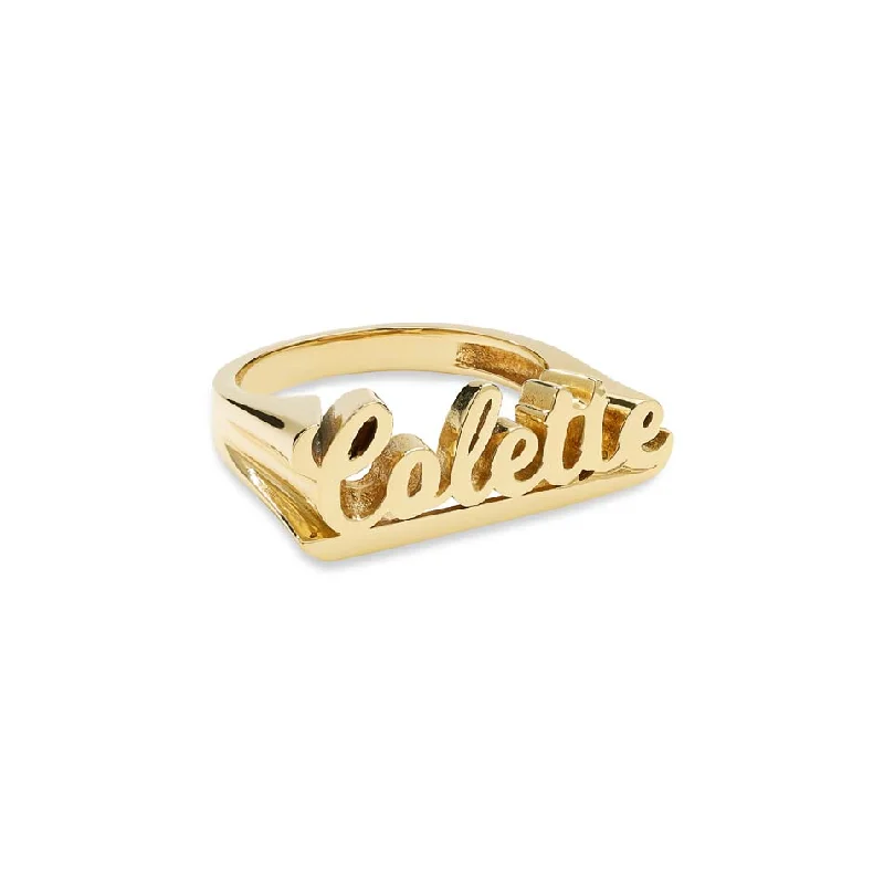 ladies-radiant-cut-platinum-rings-THE CLASSIC NAME RING