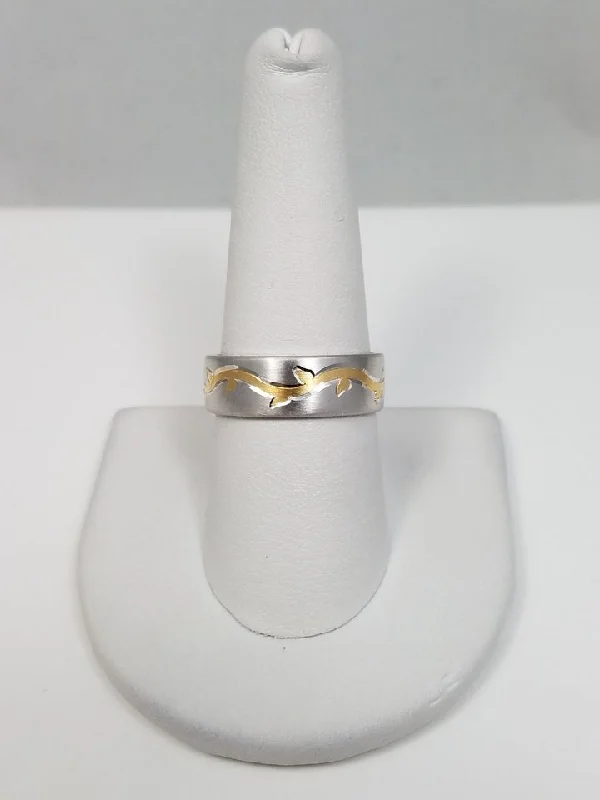 ladies-infinity-diamond-rings-Sleek Platinum w/Gold Inlay Ring Band