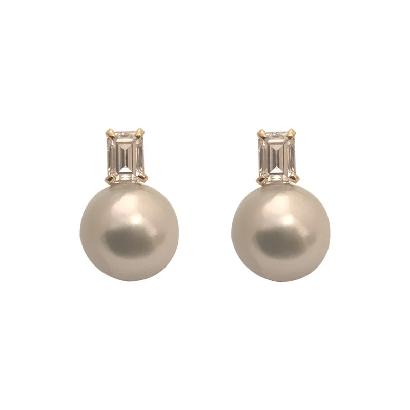 ladies-bar-pearl-earrings-Earrings - Pearl and Cubic Zirconia in 18k Gold