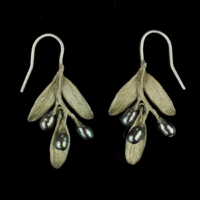 ladies-star-clip-on-earrings-Olive Earrings - Wire Drop