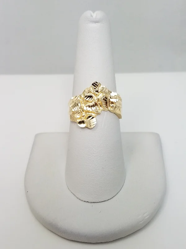 ladies-heart-gold-rings-Impressive 14k Yellow Gold Nugget Ring