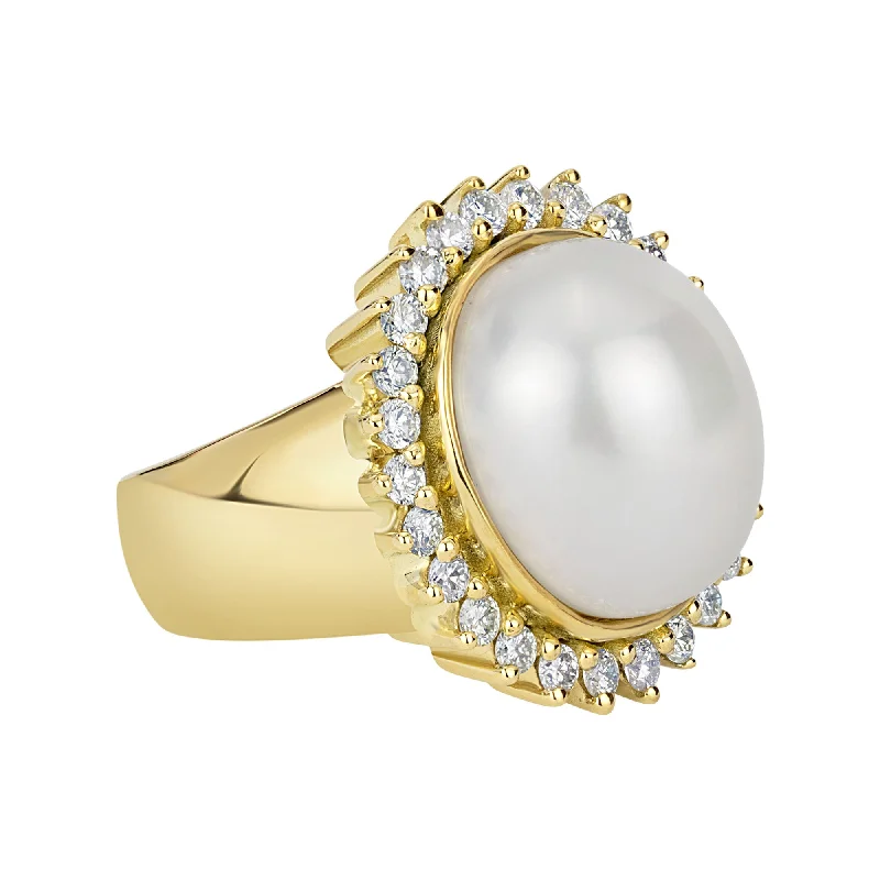 ladies-cushion-cut-platinum-rings-Ring - South Sea Pearl And Diamond