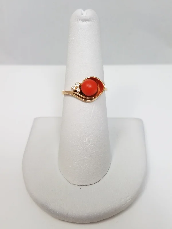 ladies-luxury-pearl-rings-Vintage 14k Yellow Gold Coral CZ Ring