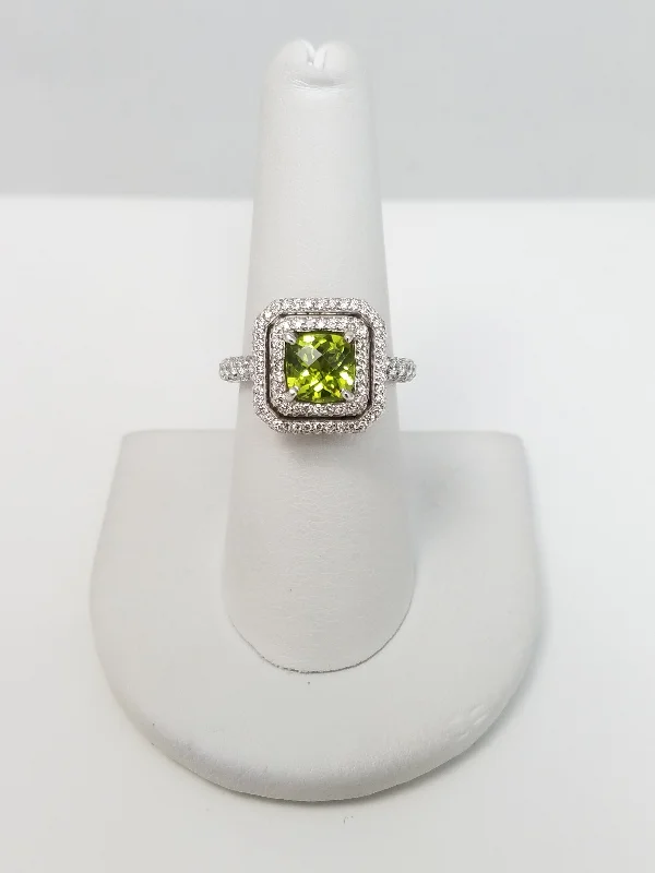 ladies-bridal-rose-gold-rings-Elegant 18k White Gold Natural Peridot Diamond Custom Ring