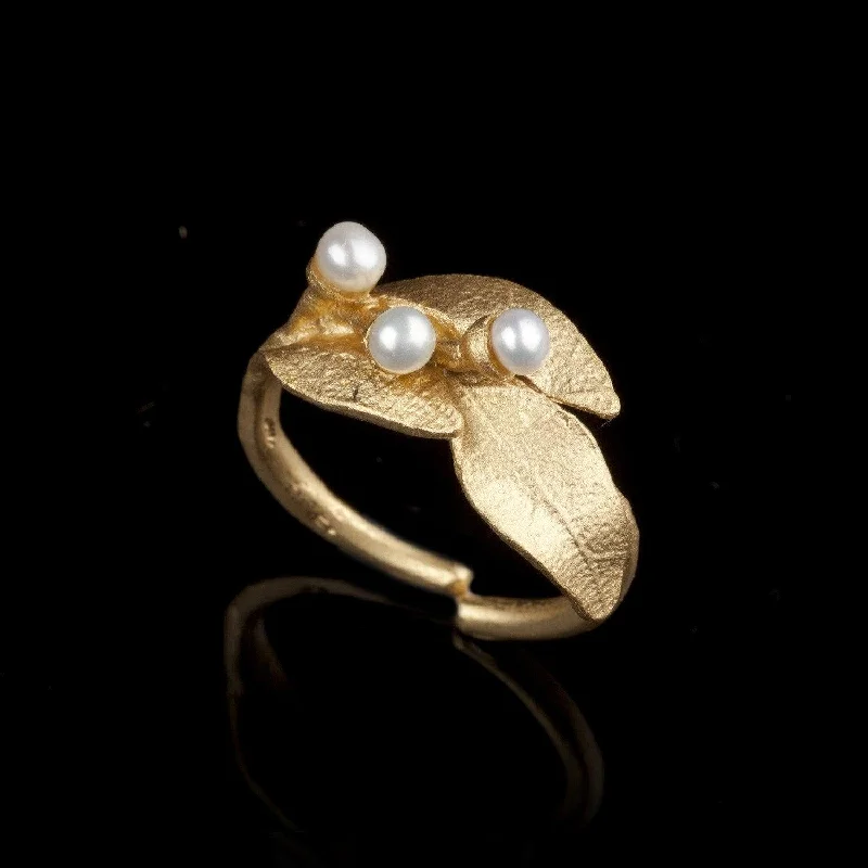 ladies-diamond-filigree-rings-Bay Laurel Ring - Pearls