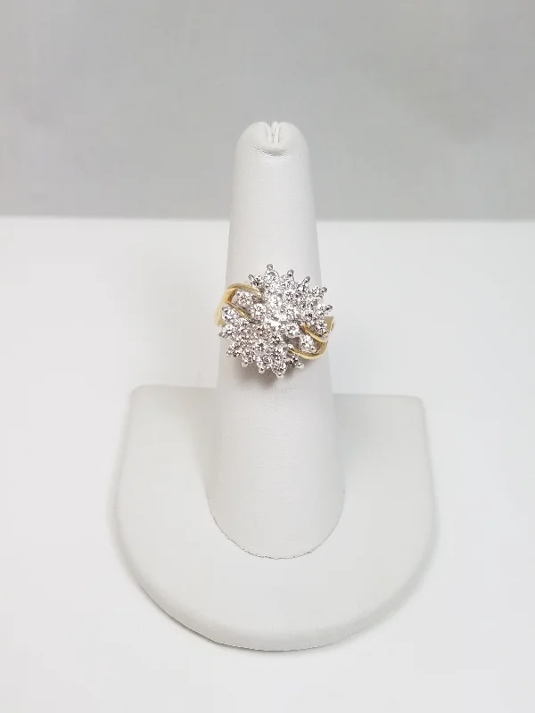 ladies-pear-cut-platinum-rings-Fashionable 14k Yellow Gold Natural Diamond Cluster Ring