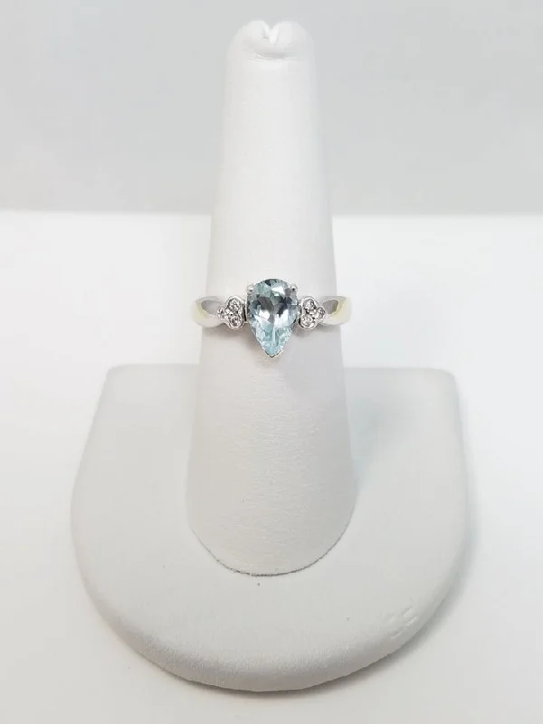 ladies-pear-cut-rose-gold-rings-Soothing 14k White Gold Natural Aquamarine Diamond Ring