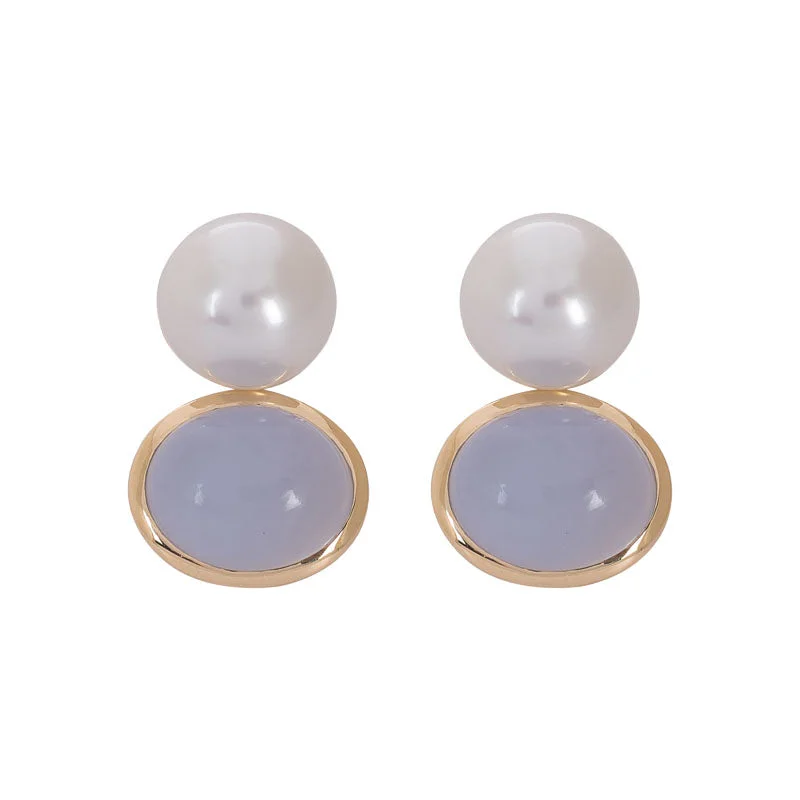 ladies-minimalist-rose-gold-earrings-Earrings- Chalcedony and Pearl