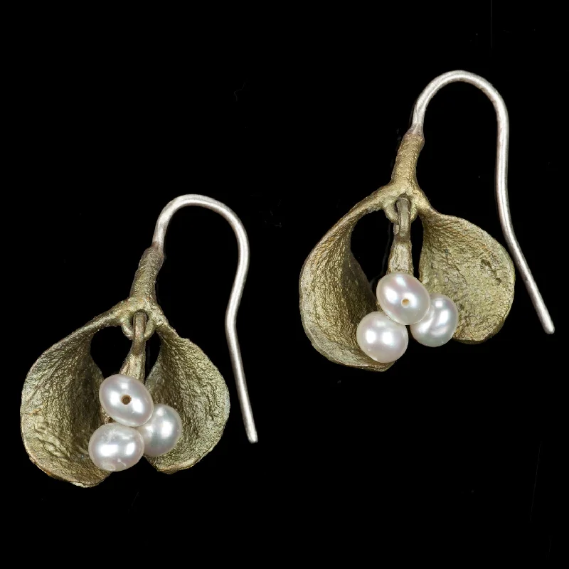 ladies-hook-crystal-earrings-Mistletoe Earrings