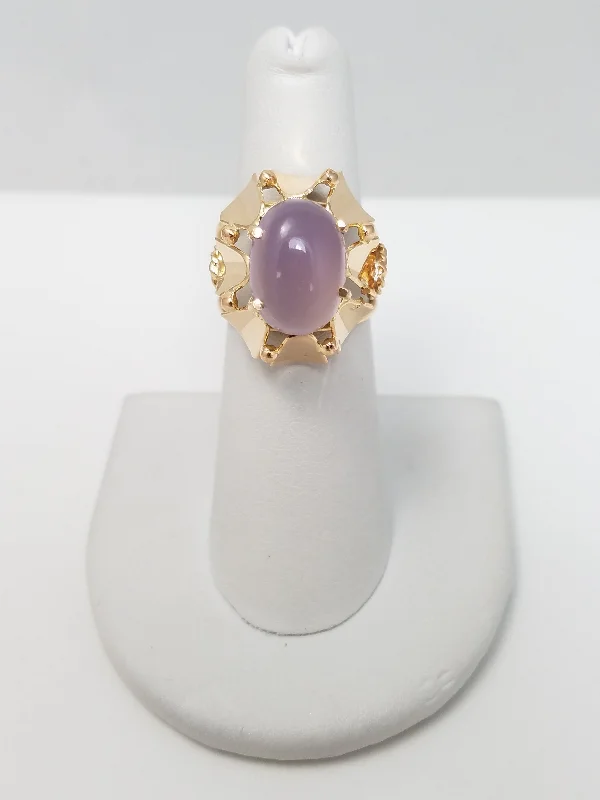 ladies-radiant-cut-rose-gold-rings-Mesmerizing Vintage 14k Gold Chalcedony Ring