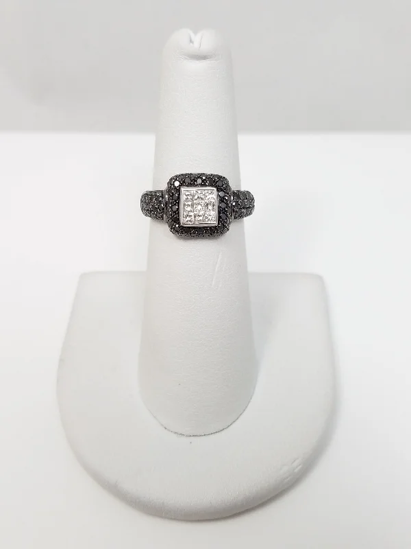 ladies-wedding-rose-gold-rings-18k White Gold Natural Black & White Diamond Ring Band