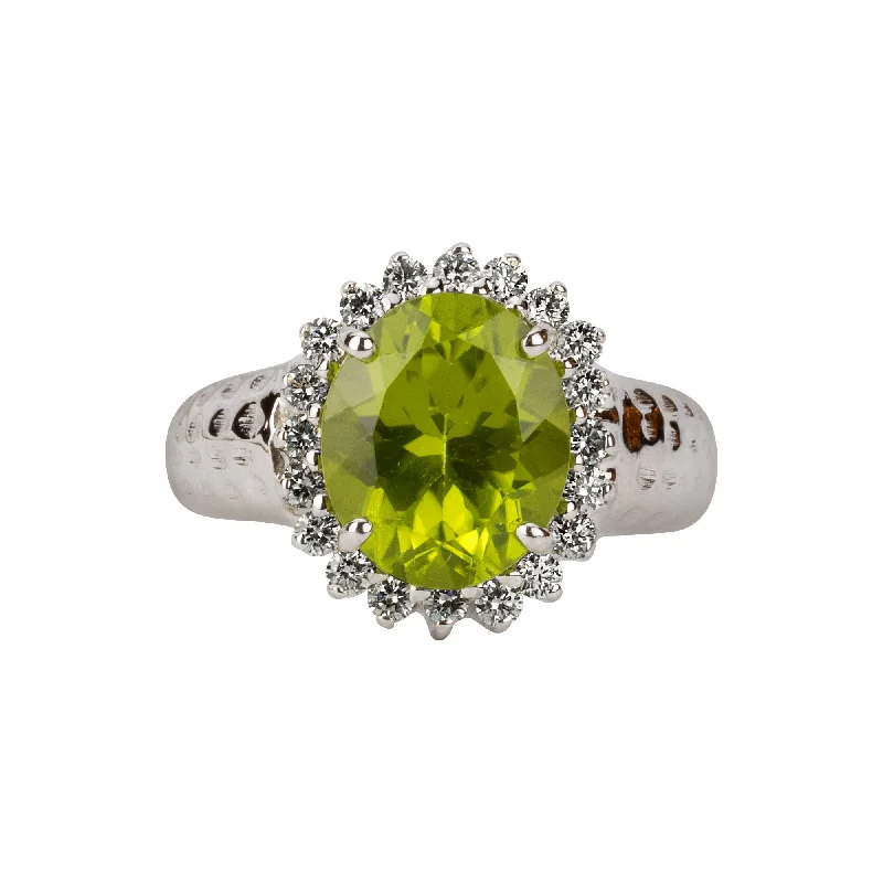 ladies-rose-gold-bezel-rings-Ring- Peridot And Diamond (193FS)