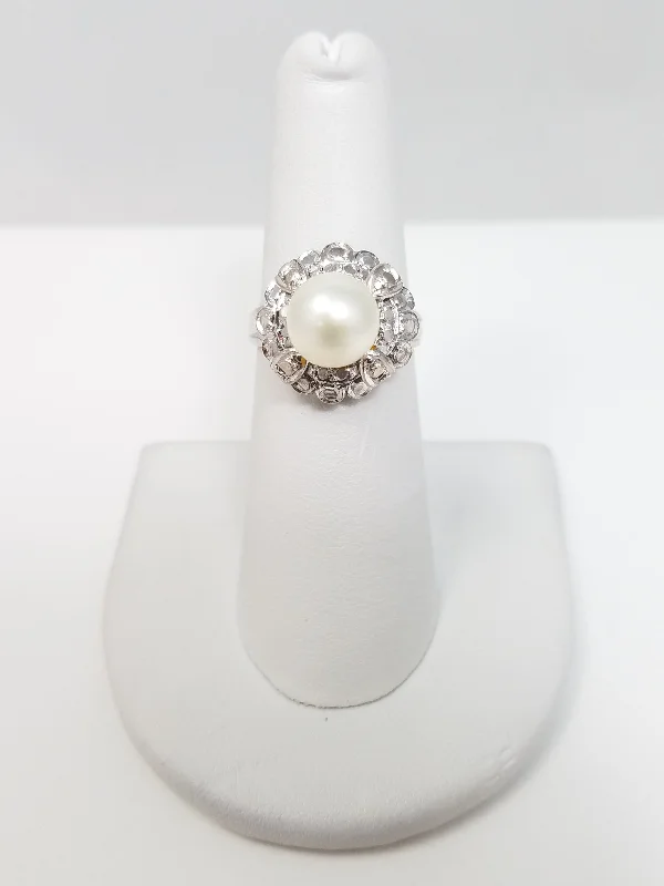 ladies-platinum-wide-band-rings-Elegant 14k White Gold Natural Cultured Akoya Saltwater Pearl Ring